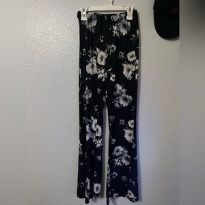 Flare pants size Small